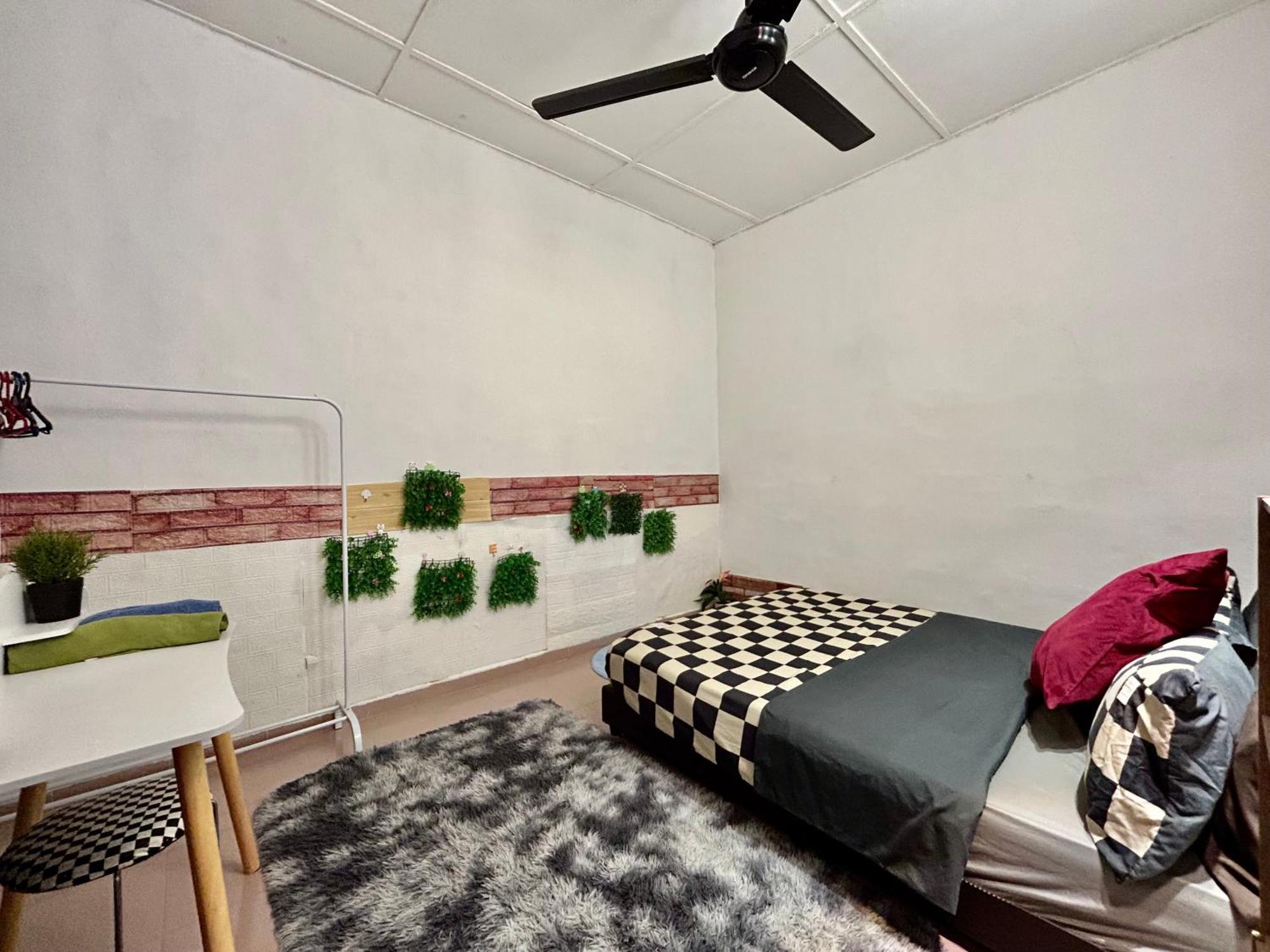 Cozy 255 Entire 3 Bedroom House At Alma ブキッ・ムルタジャム エクステリア 写真